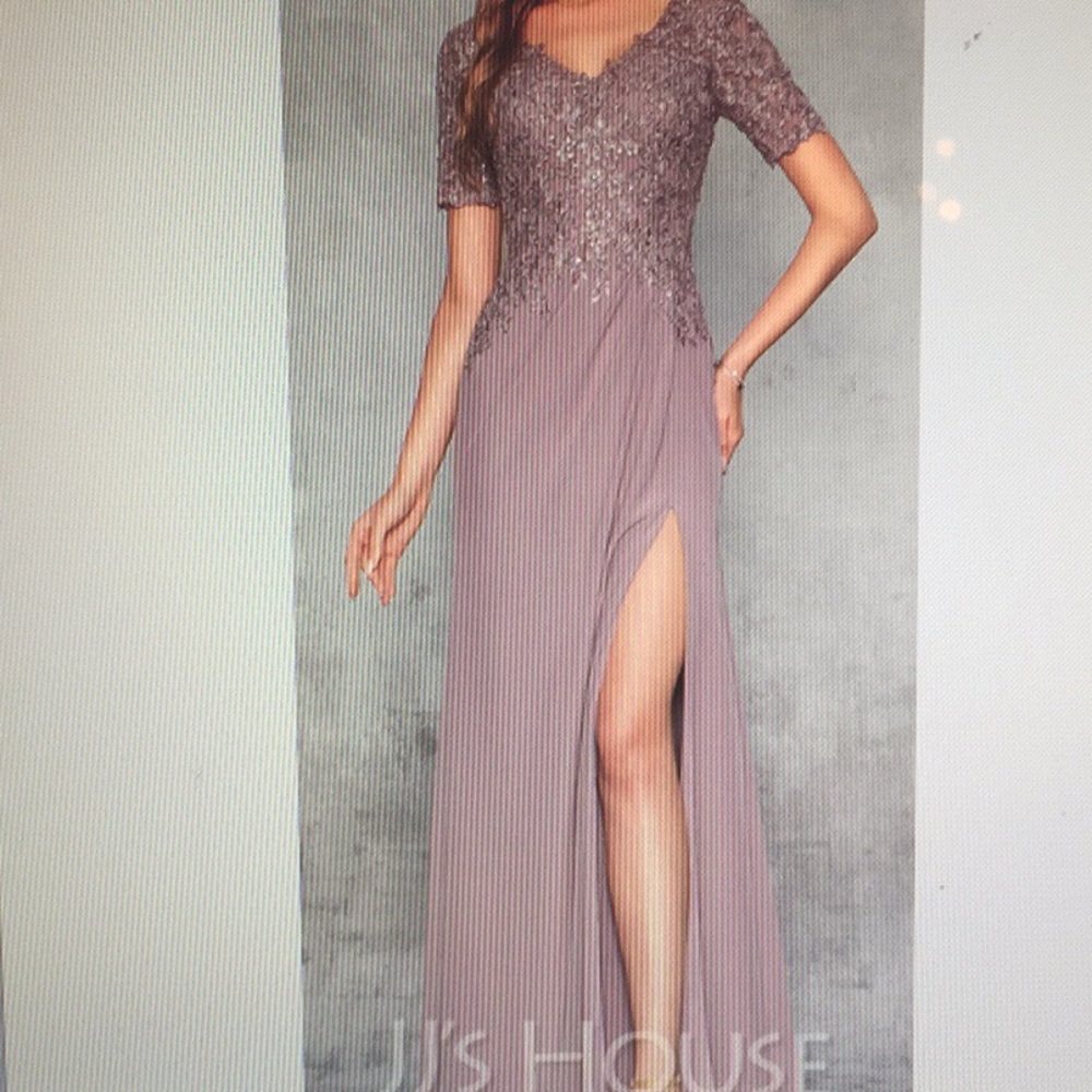 NEW W/TAGS Chiffon Evening/MOB/MOG Dress